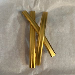 Ugo Correani Vintage Costume Pin in Matte Gold Color